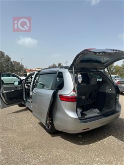 تويوتا سيينا